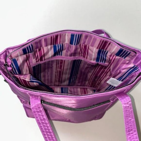 Lug Rally Tote Bag Acai Berry - Picture 12 of 14